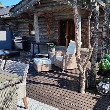 Kuukkeli Log Houses Teerenpesae - Premium Suite A48 Saariselka Eksteriør bilde